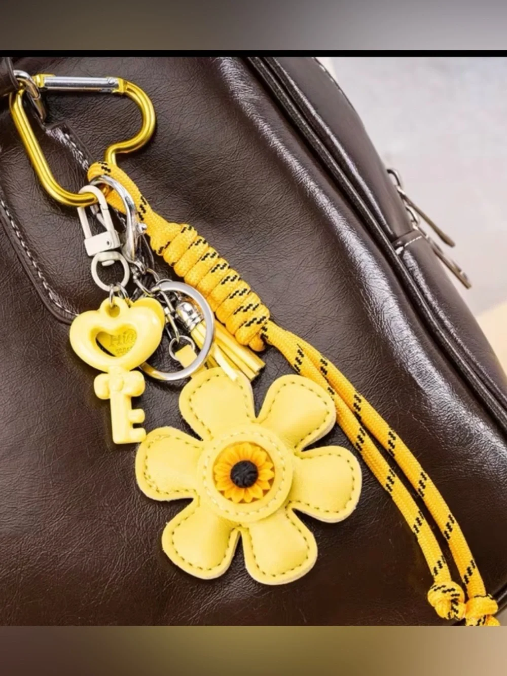 Yellow Key & Card Holder bag charm - Picture 3 of 5